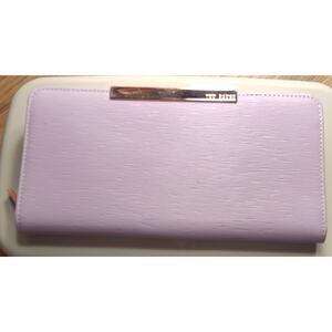 Ted Baker Marya Leather Textured Bar Matinee Wallet MSRP $100‎